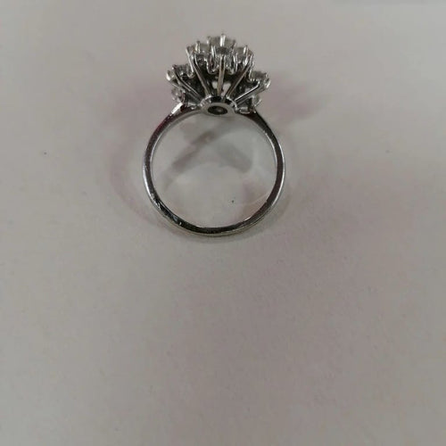 Bague 54 Bague choux en or blanc 750/000 et diamants 1,62 ct 58 Facettes