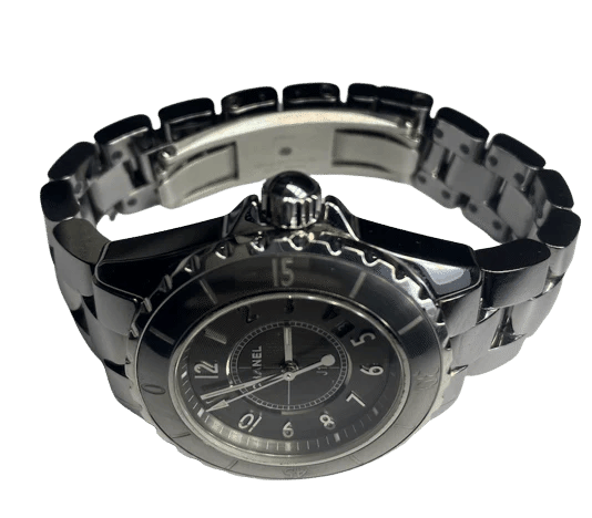 Montre Chanel J12 - Montre en céramique chromatique et titane 33 mm 58 Facettes