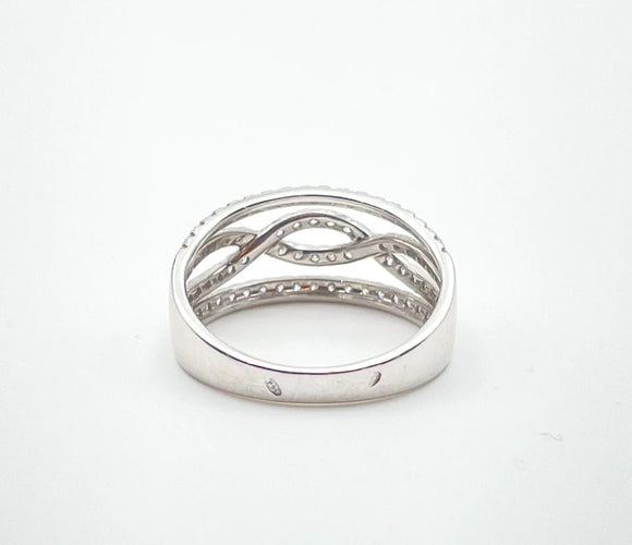 Bague 55 Bague bandeau ajourée en or gris 18 carats et diamants 58 Facettes