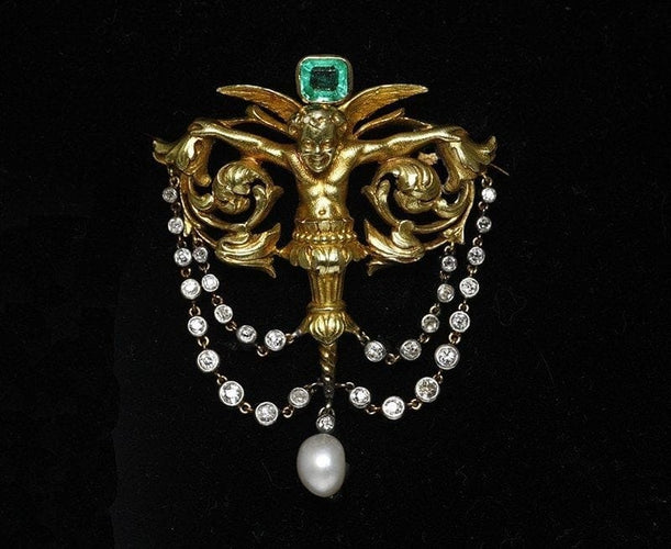 Broche Salt et Schlosberg - Broche Néo-Renaissance en or avec émeraude, diamants et perle 58 Facettes