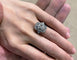 Bague 53 Bague Art déco en platine et diamants, vers 1920 58 Facettes