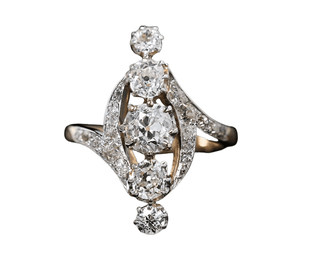 Bague 49 Bague Belle Époque marquise en or, platine et diamants 58 Facettes
