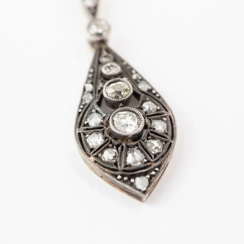 Collier Collier avec pendentif en or blanc 18 carats, argent et diamants 58 Facettes