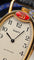Montre Bugatti - Montre Calandre automatique en or jaune 18 carats 58 Facettes
