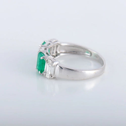 Bague 54 Bague jonc en or blanc 750 avec émeraudes et diamants 58 Facettes