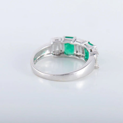Bague 54 Bague jonc en or blanc 750 avec émeraudes et diamants 58 Facettes