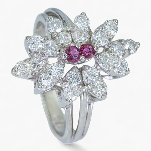 Bague 53 Bague en or 14K sertie de diamants et rubis 58 Facettes AG05