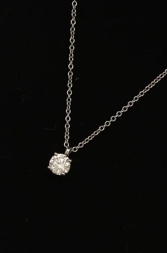 Collier Tiffany & Co. - Collier solitaire en platine serti d’un diamant 0,28 ct 58 Facettes
