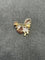 Broche Broche coq en or jaune et blanc 18 carats, diamants, rubis et saphirs 58 Facettes