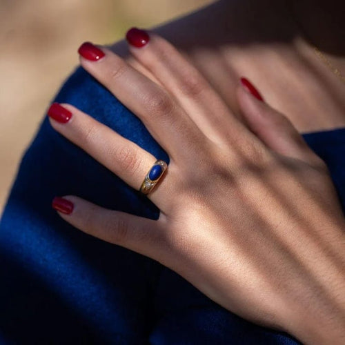 Bague 51 Van Cleef & Arpels - Bague en or jaune 18k, diamants et lapis-lazuli 58 Facettes