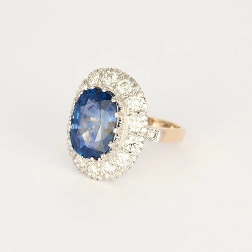 Bague 55 Bague en or jaune et or blanc 18K saphir 5,54 ct et diamants 58 Facettes