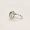 Bague 53 Bague style Art déco en or blanc 18 carats, diamant et saphirs 58 Facettes