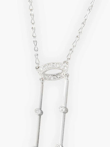 Collier Collier négligé en or blanc et diamants 58 Facettes