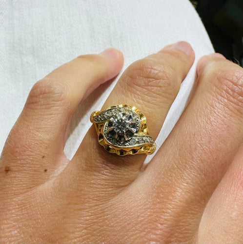 Bague 50 Bague ancienne sertie de diamants en or jaune 18K et platine 58 Facettes 4180