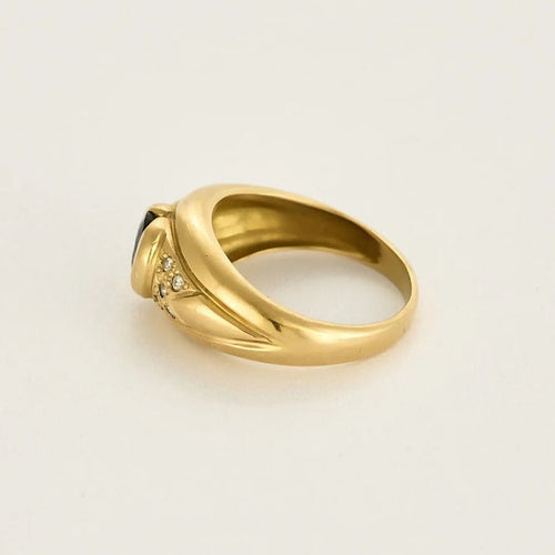 Bague 53 1/2 Bague en or jaune 18 carats sertie d’un saphir et de diamants 58 Facettes 238
