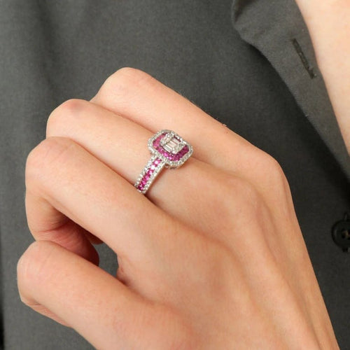 Bague 52 Bague style Art déco en or blanc 18 ct rubis et diamants 58 Facettes 1