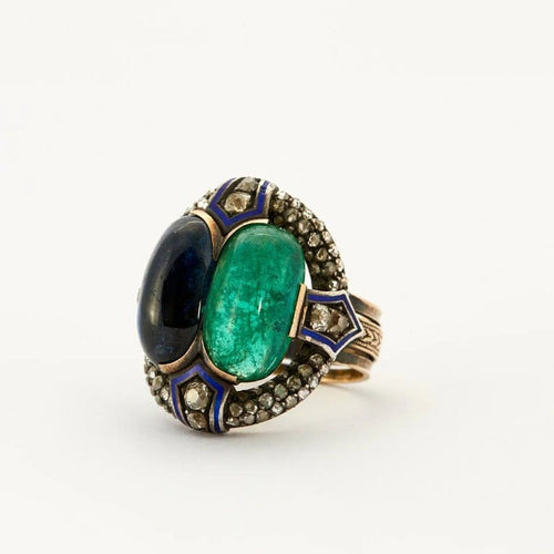 Bague 53 Bague en or jaune 18 K et argent avec saphir, émeraude et diamants 58 Facettes