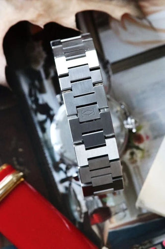 Montre Cartier Pasha - Montre automatique 35 mm en acier « 10 ANS » 58 Facettes