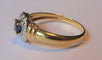 Bague 52 Bague années 40 en or jaune et blanc 18 carats, saphir 58 Facettes