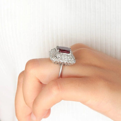 Bague 49 Bague marguerite rubis birman et diamants en or blanc 18 ct 58 Facettes 1