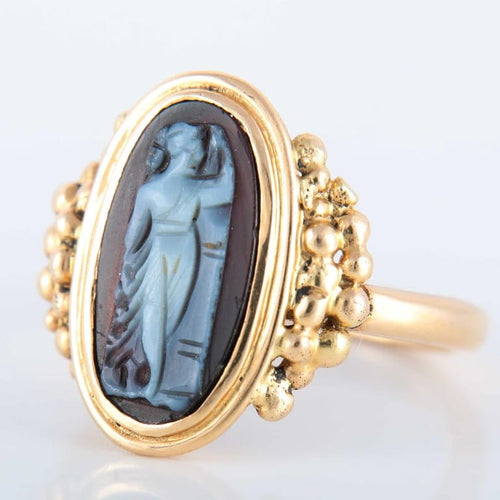 Bague 56 Bague camée sur onyx en or jaune 18k 58 Facettes