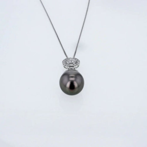 Pendentif Pendentif en or blanc 18k avec perle de Tahiti et diamants 58 Facettes 001.41424