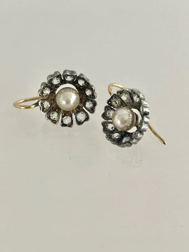 Boucles d'oreilles Boucles d'oreilles Églantine - Fleur en or 18 carats, argent, perles et diamants 58 Facettes 988896