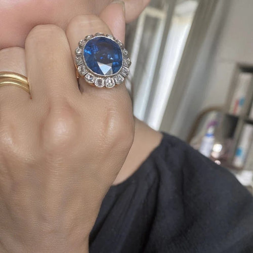 Bague 52 Bague marguerite saphir et diamants en or 750 et platine 58 Facettes BAJA01