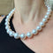 Collier Collier vintage en or blanc 18 carats, perles des mers du Sud et diamants 58 Facettes 0020002127
