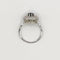 Bague 54 Bague marguerite en or blanc 18 carats, saphir et diamants 58 Facettes