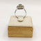 Bague 54 Bague marguerite en or blanc 18 carats, saphir et diamants 58 Facettes