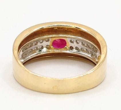 Bague 55 Bague bandeau en or jaune 18K avec rubis ovale et diamants 58 Facettes