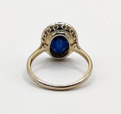 Bague 50.5 Bague Pompadour Art déco en or 18 carats à pierre bleue et diamants 58 Facettes