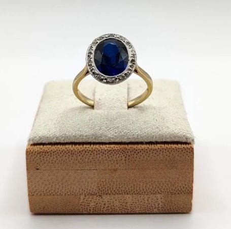 Bague 50.5 Bague Pompadour Art déco en or 18 carats à pierre bleue et diamants 58 Facettes