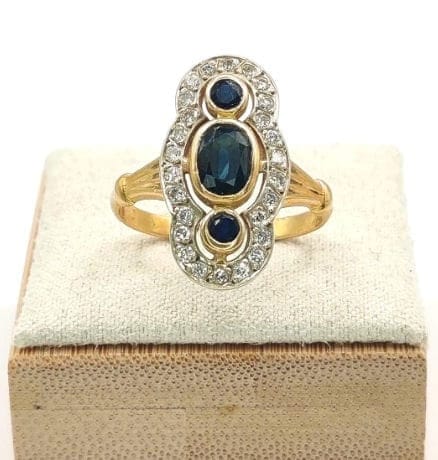 Bague 54 Bague marquise Art déco en or jaune 18K, saphirs et diamants 58 Facettes