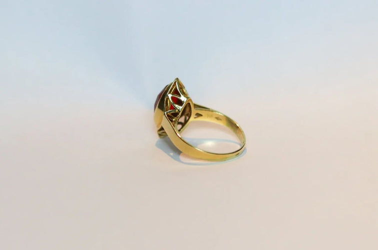 Bague Bague vintage en or jaune 14 carats avec cornaline 58 Facettes
