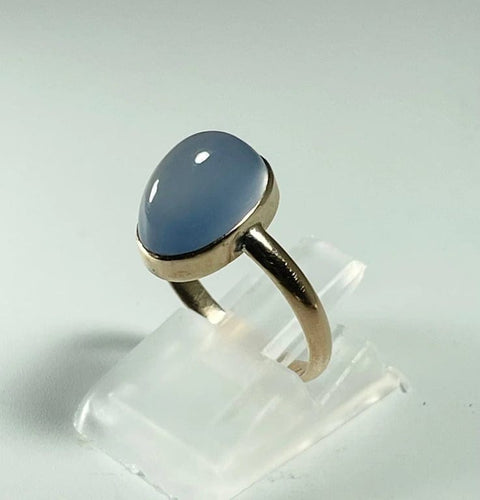 Bague 52 Bague en or jaune 18 carats avec agate bleue 58 Facettes 209