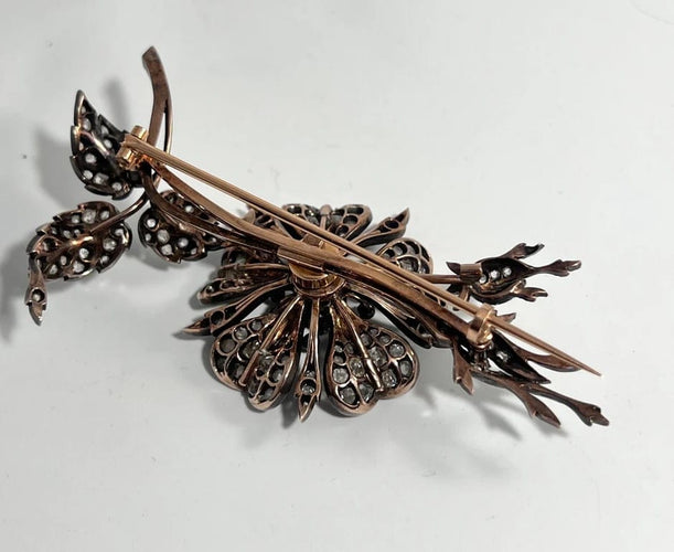 Broche Broche trembleuse XIXe siècle en argent et or, diamants 58 Facettes 234