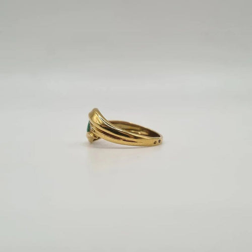 Bague 54.5 Bague en or jaune 18 carats avec émeraude ovale et diamants 58 Facettes