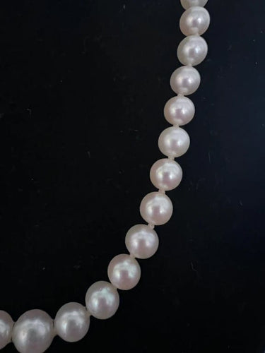 Collier Collier de perles de culture Akoya avec fermoir en or blanc et diamants 58 Facettes