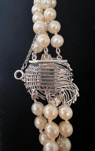 Collier Collier 3 rangs de perles de culture Akoya avec fermoir 8 diamants 58 Facettes