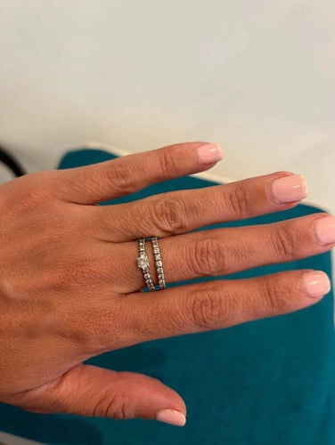 Bague 54 Jeu de deux bagues en or blanc 18 ct et diamants 58 Facettes BaAu01