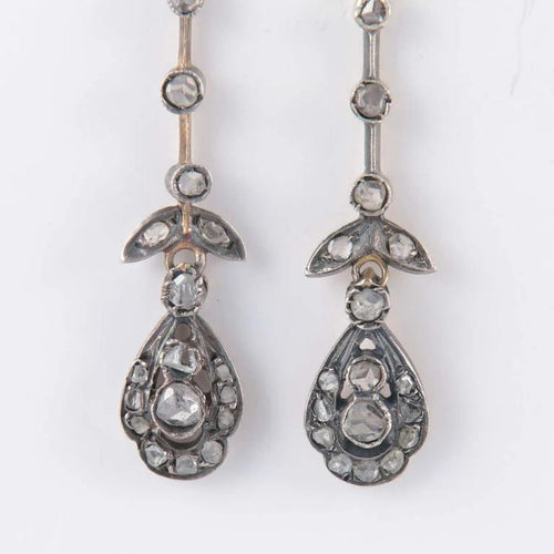 Boucles d'oreilles Boucles d'oreilles pendantes en or jaune 18 ct et argent, diamants 58 Facettes 1