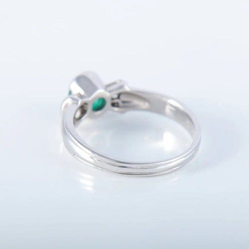 Bague 57 Bague solitaire en or blanc 18K avec émeraude 58 Facettes