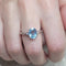 Bague 55 Bague - Aigue-marine et diamants en or blanc 18k 58 Facettes TA103