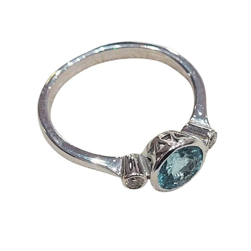 Bague 53 Bague - Topaze et diamants en or blanc 18k 58 Facettes S331