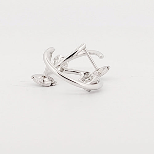 Boucles d'oreilles dinh van Le Cube Diamant - Créoles en or blanc 18 carats et diamants 58 Facettes 735191