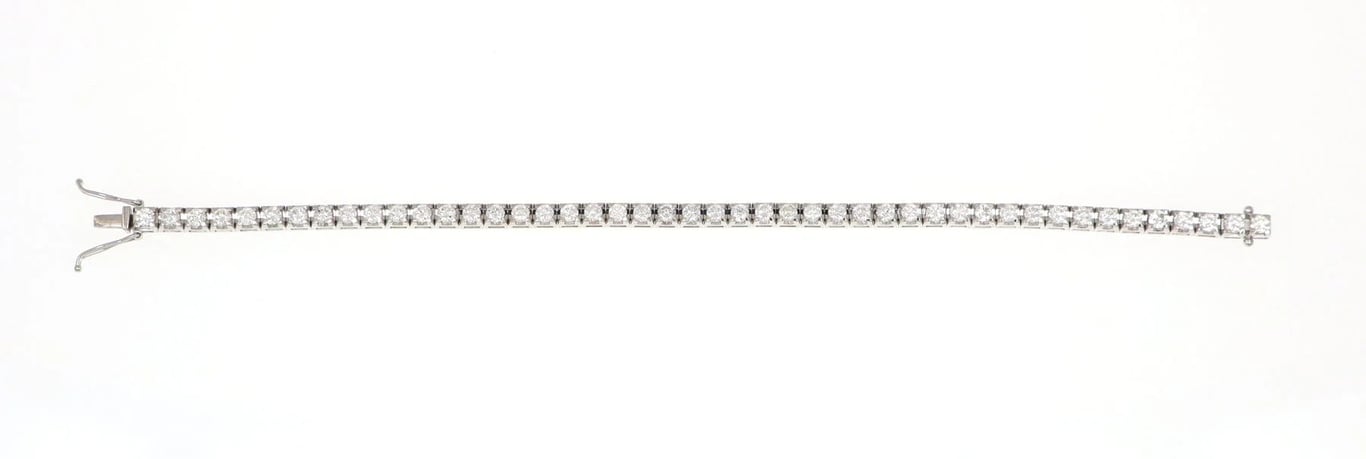 Bracelet Bracelet en or blanc 18 carats serti de diamants naturels 58 Facettes