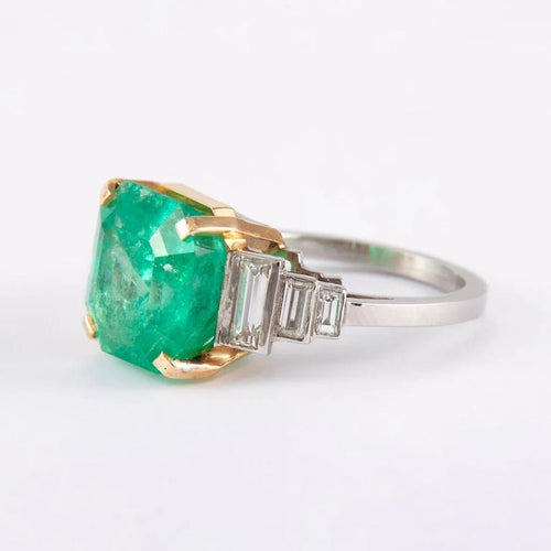 Bague 53 Bague émeraude et diamants en or jaune et or gris 750 58 Facettes