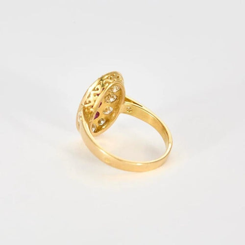 Bague 61 Bague en or jaune 18 carats avec rubis et diamants 58 Facettes